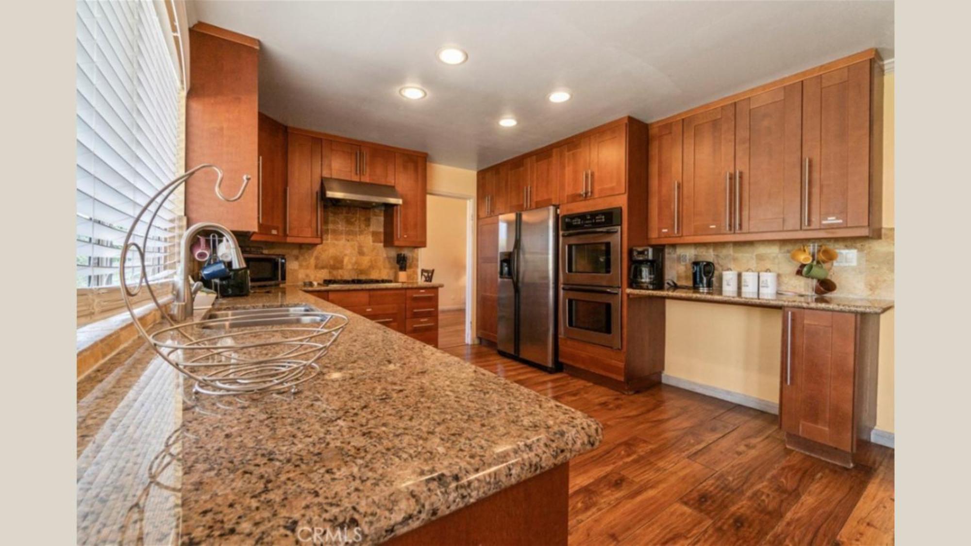 Valley Gem, Spacious 5 Bedroom 3 Bath, Sleeps 11 Hébergement de vacances Los Angeles